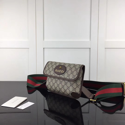 グッチバッグ背面デザイン